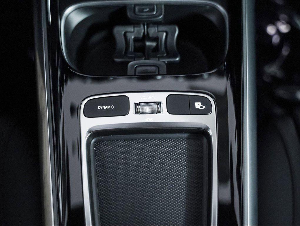 new 2026 Mercedes-Benz GLA 250 car, priced at $46,650