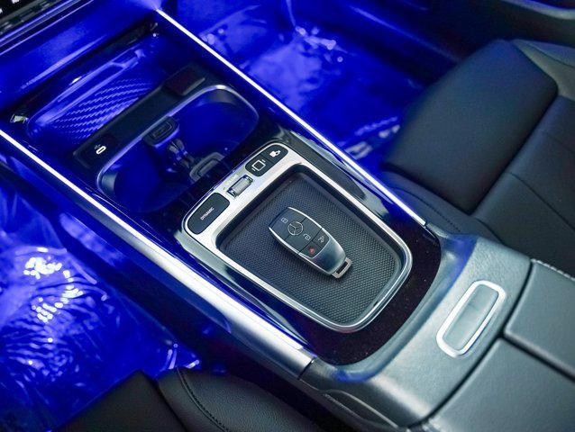 new 2025 Mercedes-Benz GLB 250 car, priced at $49,765