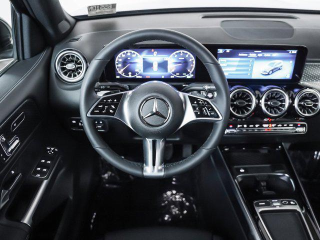 new 2025 Mercedes-Benz GLB 250 car, priced at $49,595