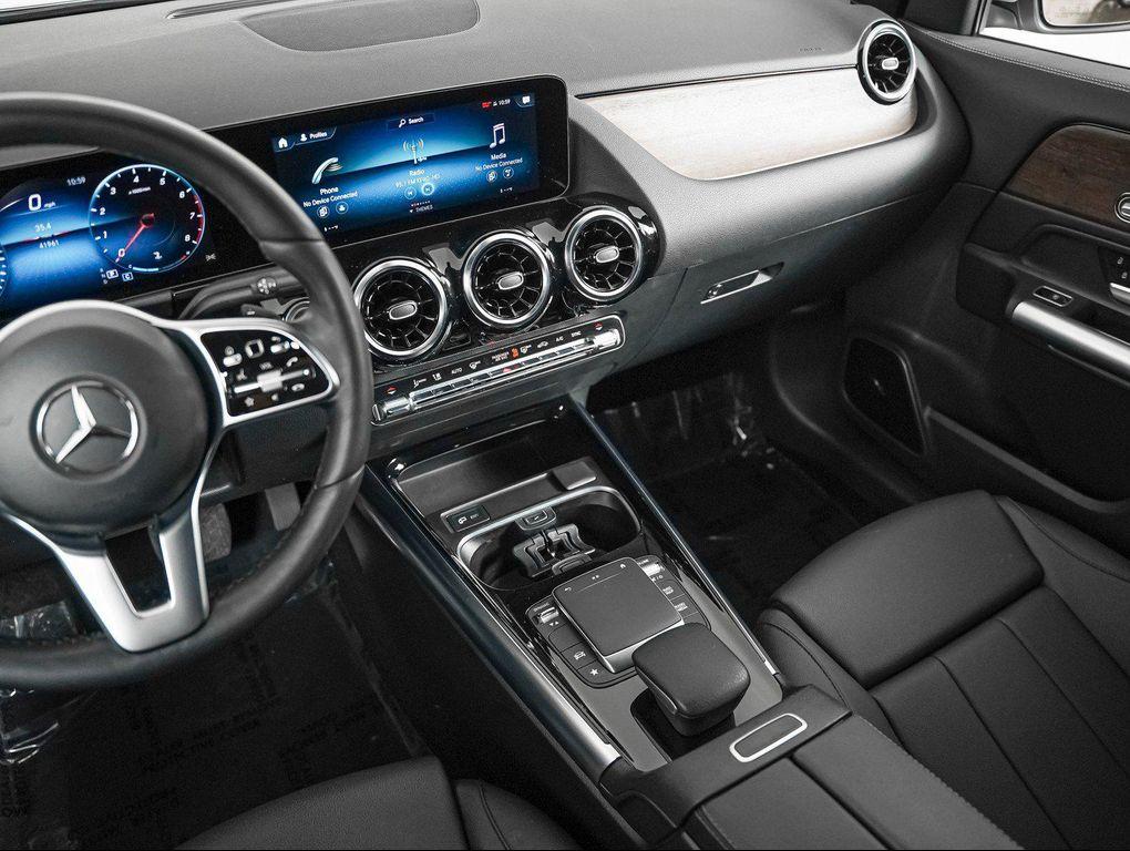 used 2023 Mercedes-Benz GLA 250 car, priced at $27,840
