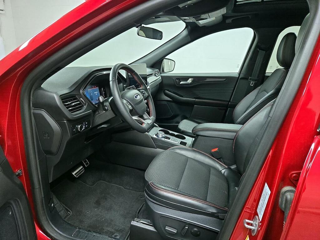 used 2024 Ford Escape car, priced at $24,998