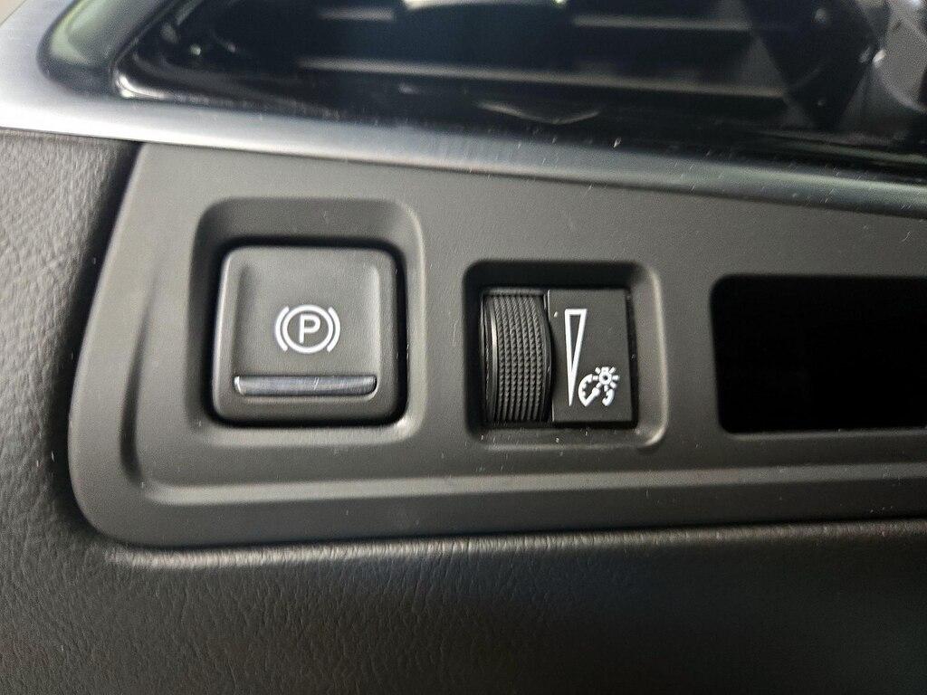 used 2025 Cadillac XT6 car, priced at $38,998