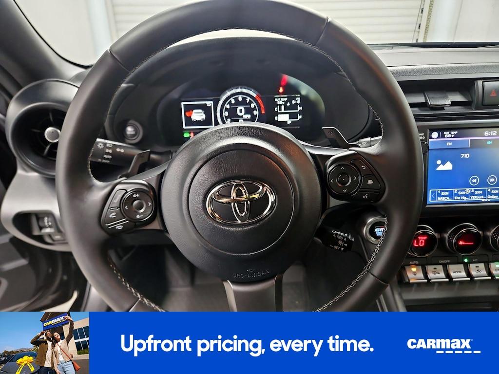 used 2023 Toyota GR86 car, priced at $31,998
