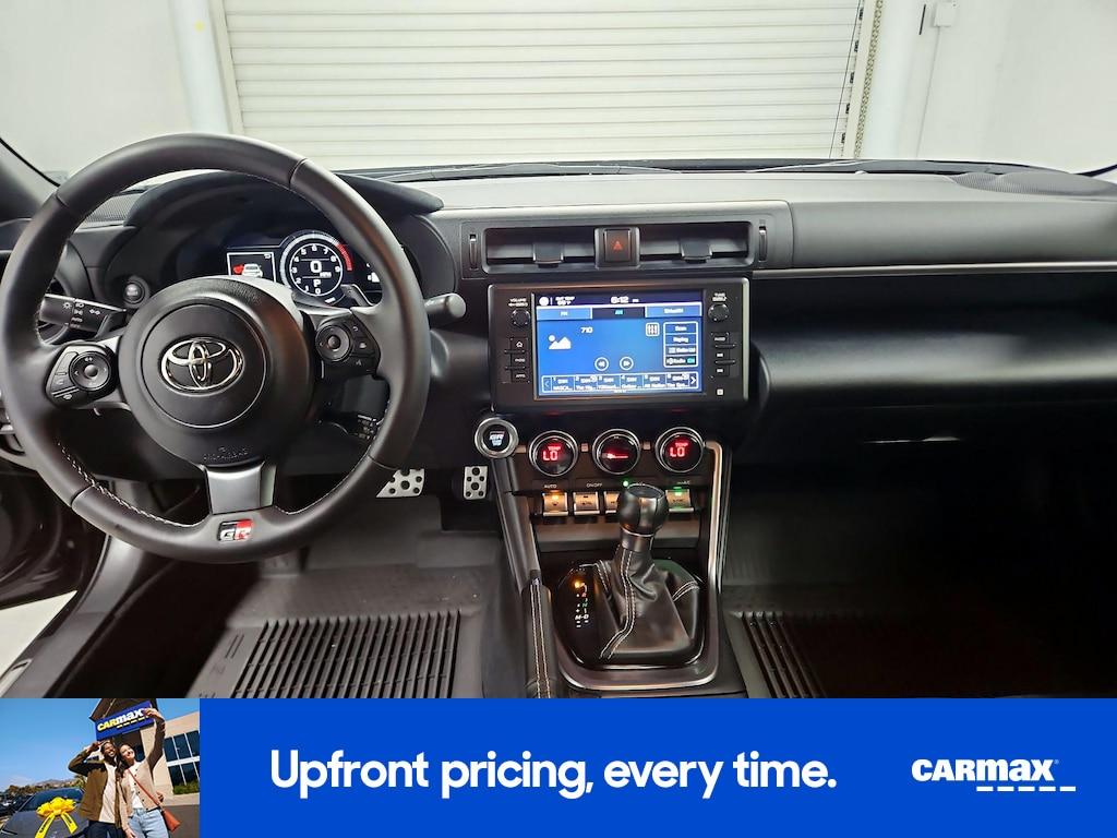 used 2023 Toyota GR86 car, priced at $31,998