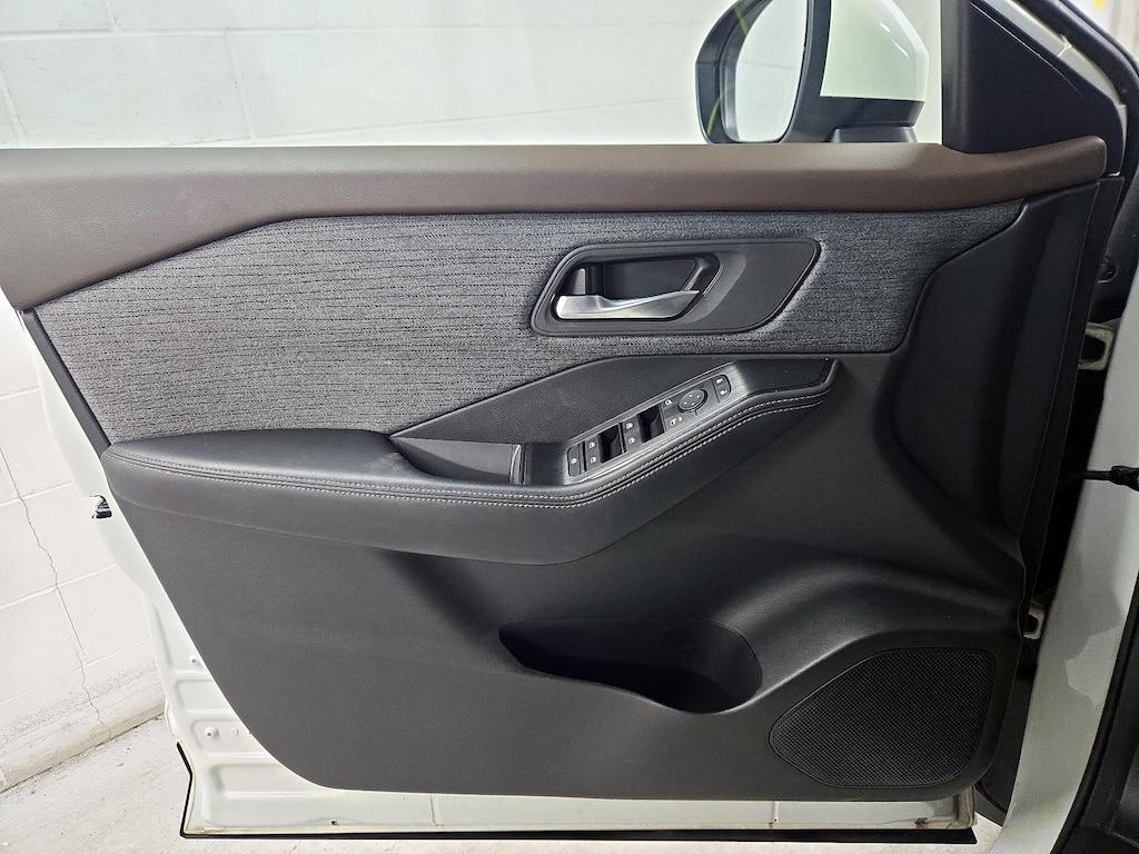 used 2023 Nissan Rogue car, priced at $22,998