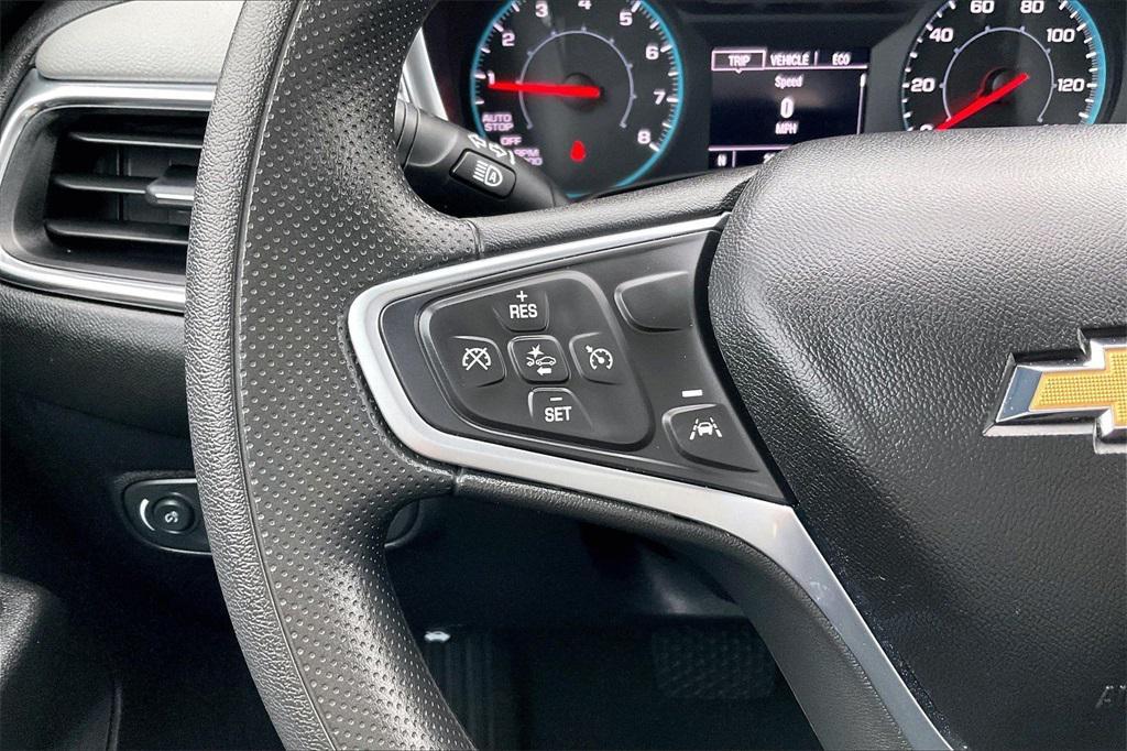 used 2022 Chevrolet Equinox car, priced at $18,999