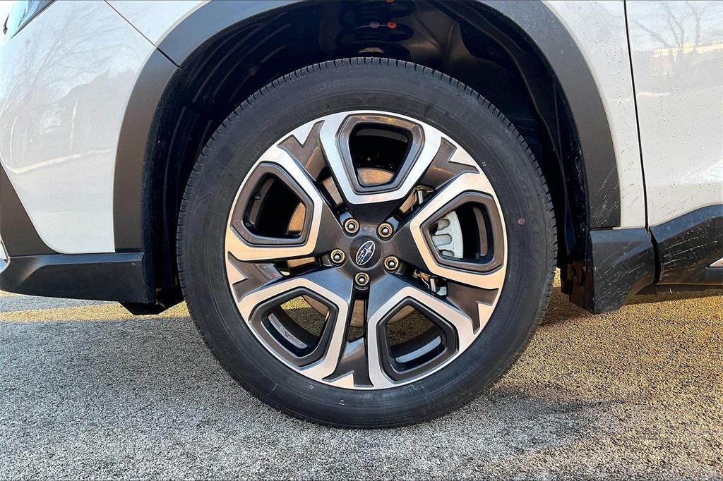 used 2025 Subaru Ascent car, priced at $41,999