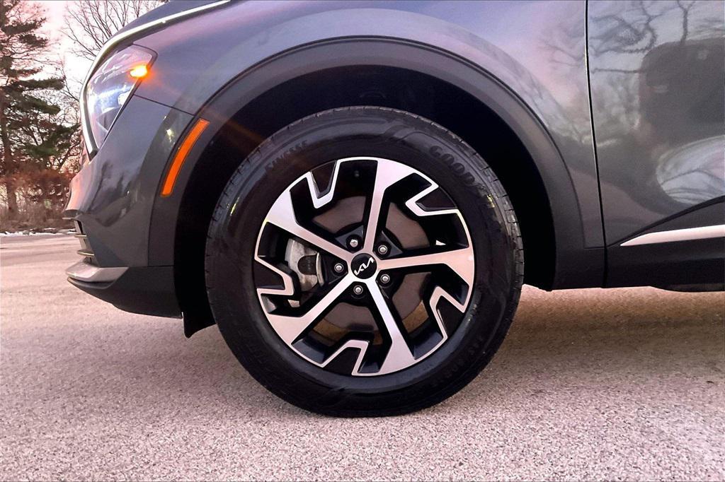used 2023 Kia Sportage Hybrid car, priced at $23,999