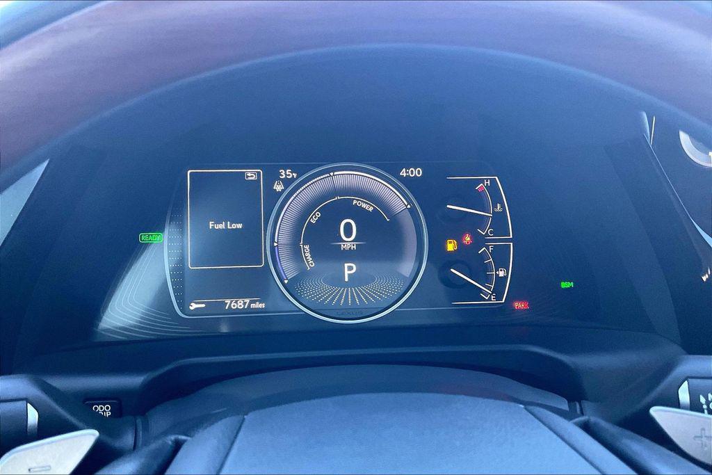used 2025 Lexus ES 300h car, priced at $47,498