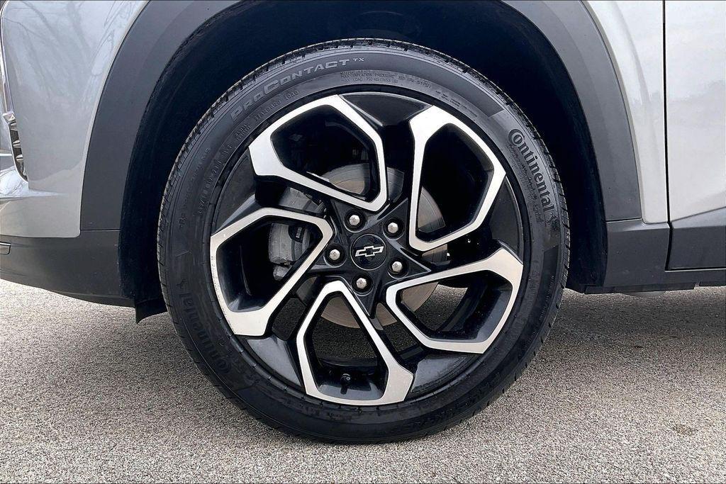 used 2024 Chevrolet Trax car, priced at $22,994