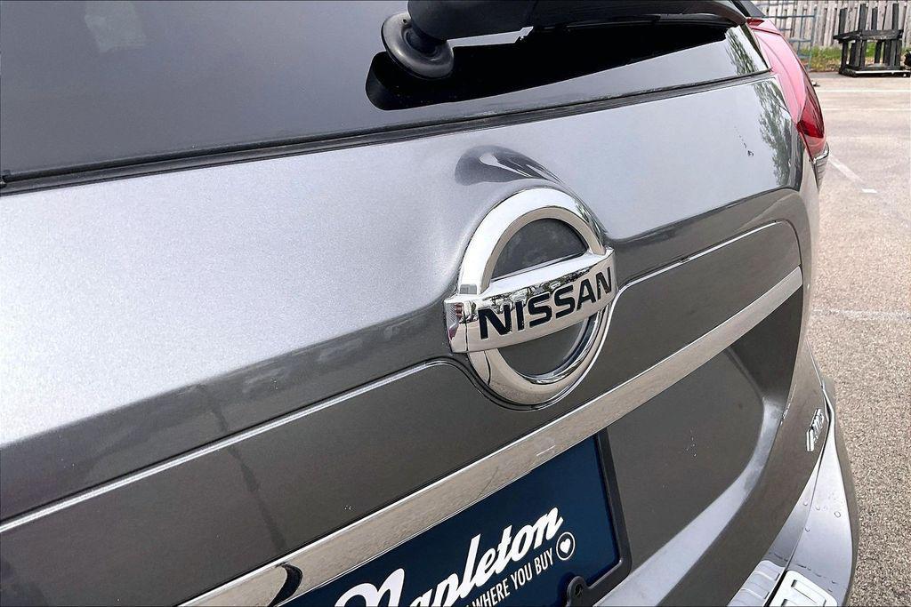 used 2018 Nissan Rogue car, priced at $15,811