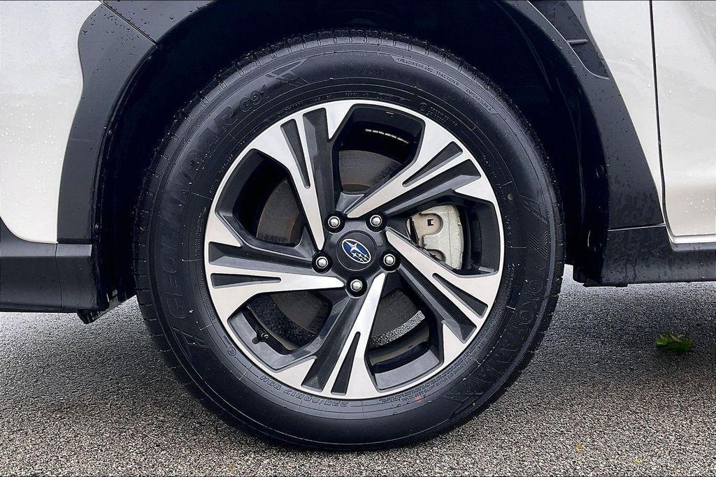 used 2025 Subaru Crosstrek car, priced at $28,126