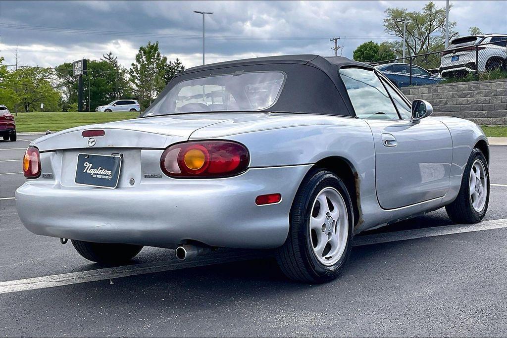 used 1999 Mazda MX-5 Miata car, priced at $8,911