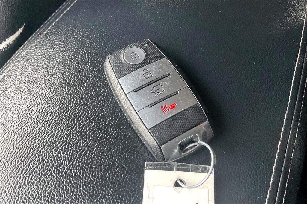 used 2017 Kia Sorento car, priced at $12,999