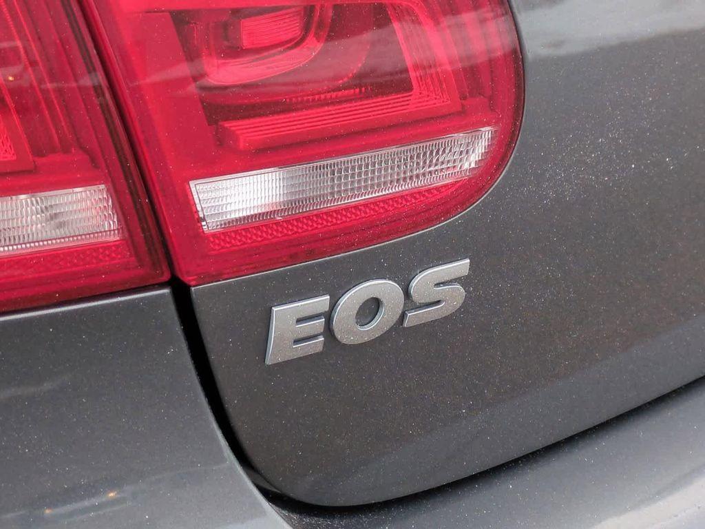 used 2013 Volkswagen Eos car, priced at $10,950