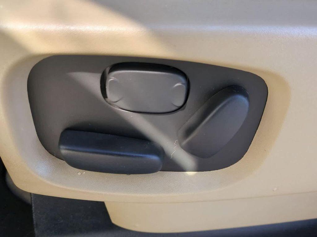 used 2016 Land Rover LR4 car, priced at $12,550