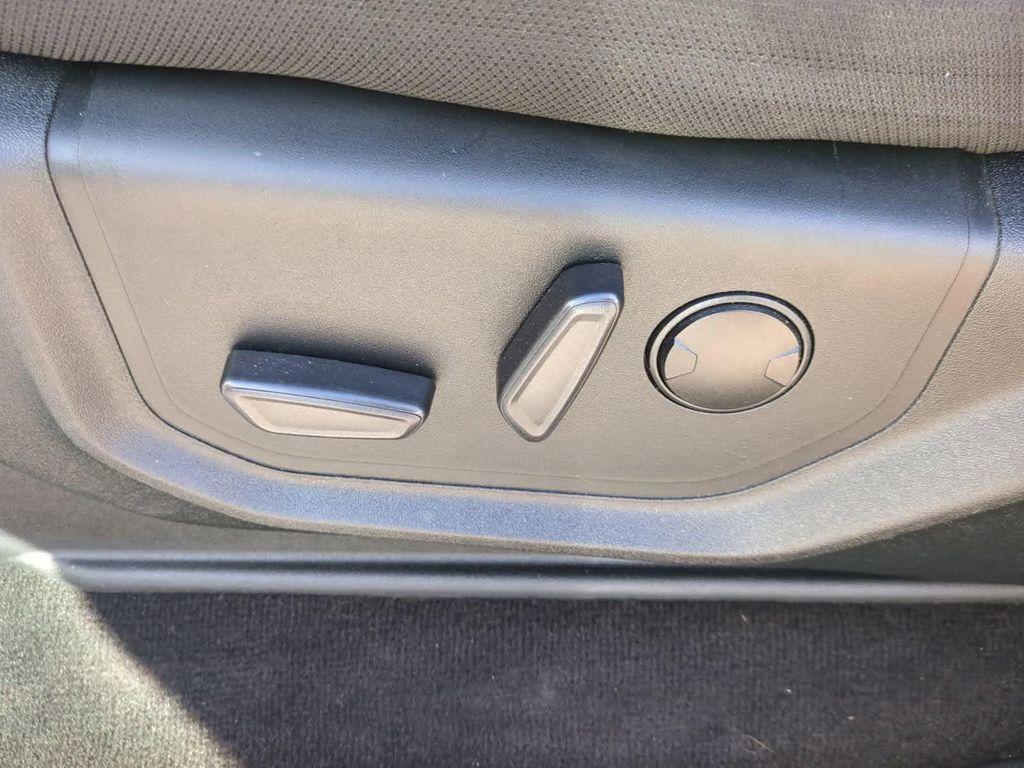 used 2020 Ford F-150 car, priced at $18,999