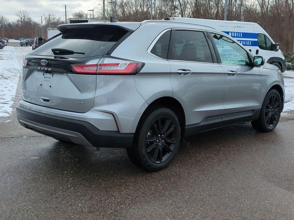 used 2024 Ford Edge car, priced at $26,550