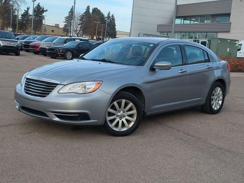 used 2013 Chrysler 200 car, priced at $4,800
