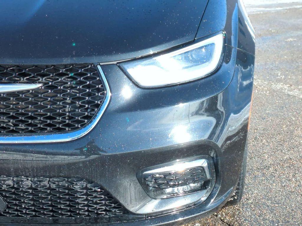 used 2023 Chrysler Pacifica car, priced at $23,999