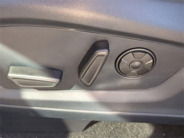 new 2025 Ford Explorer car, priced at $51,698