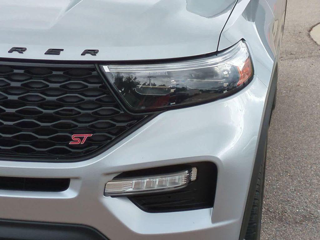 used 2023 Ford Explorer car, priced at $39,999