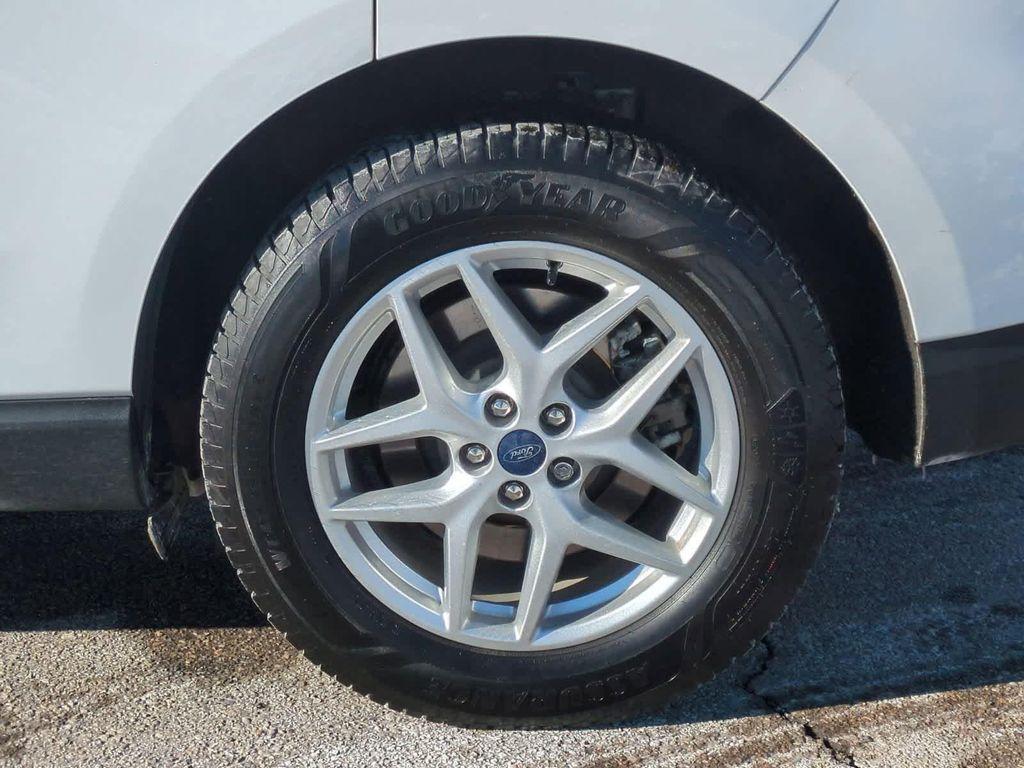 used 2022 Ford Edge car, priced at $20,999