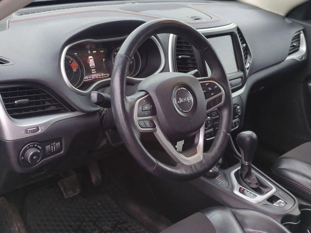 used 2017 Jeep Cherokee car, priced at $8,880