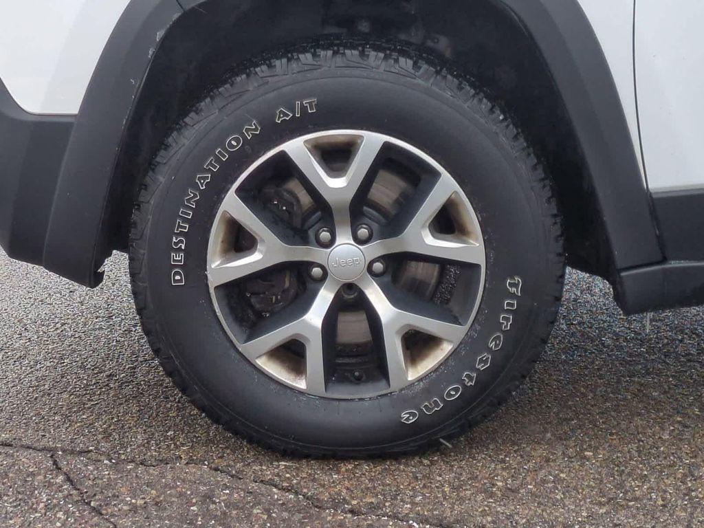 used 2017 Jeep Cherokee car, priced at $8,880