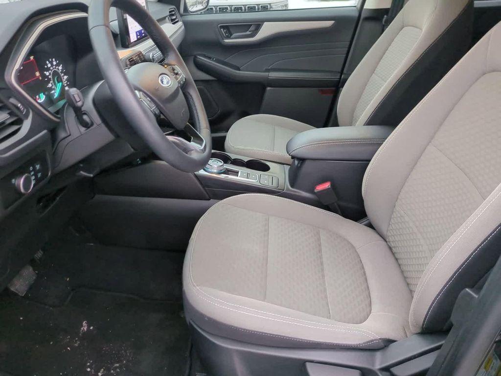 used 2022 Ford Escape car, priced at $19,250