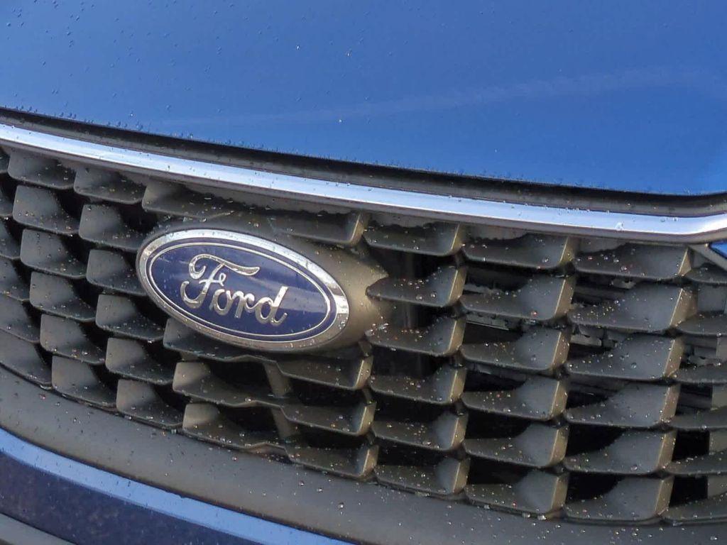 used 2023 Ford Escape car, priced at $21,550