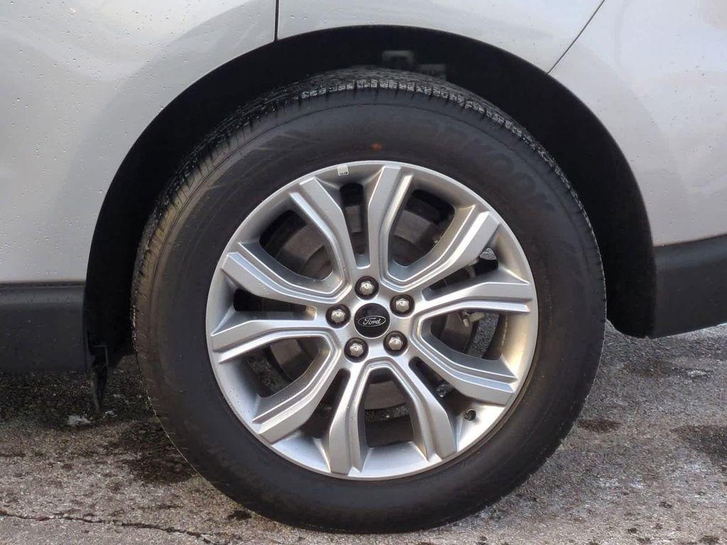 used 2024 Ford Edge car, priced at $26,880