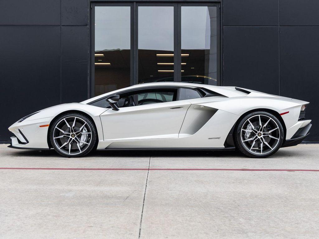 used 2018 Lamborghini Aventador S car, priced at $449,998