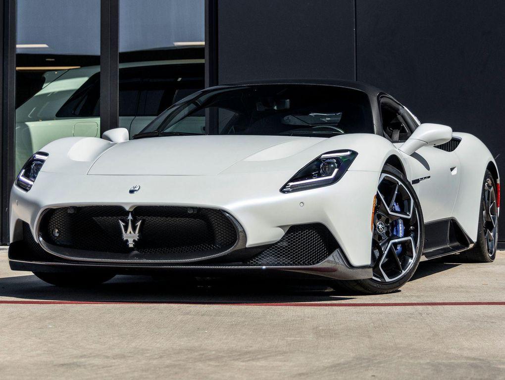 used 2022 Maserati MC20 car, priced at $179,998
