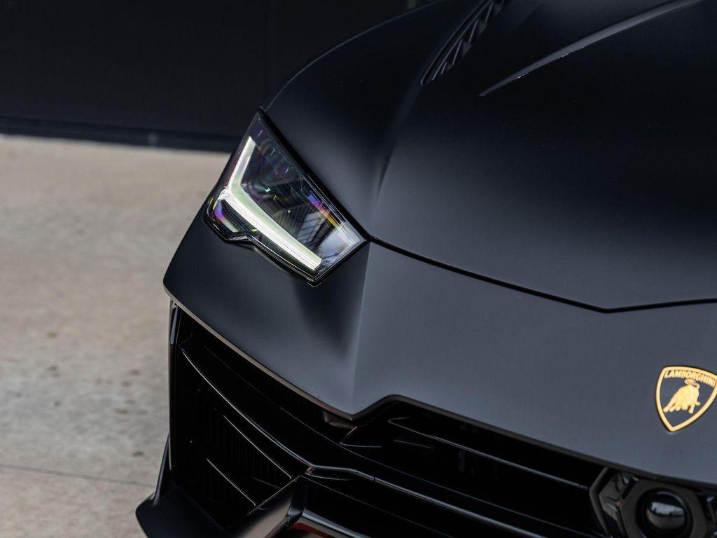 used 2023 Lamborghini Urus car, priced at $254,998