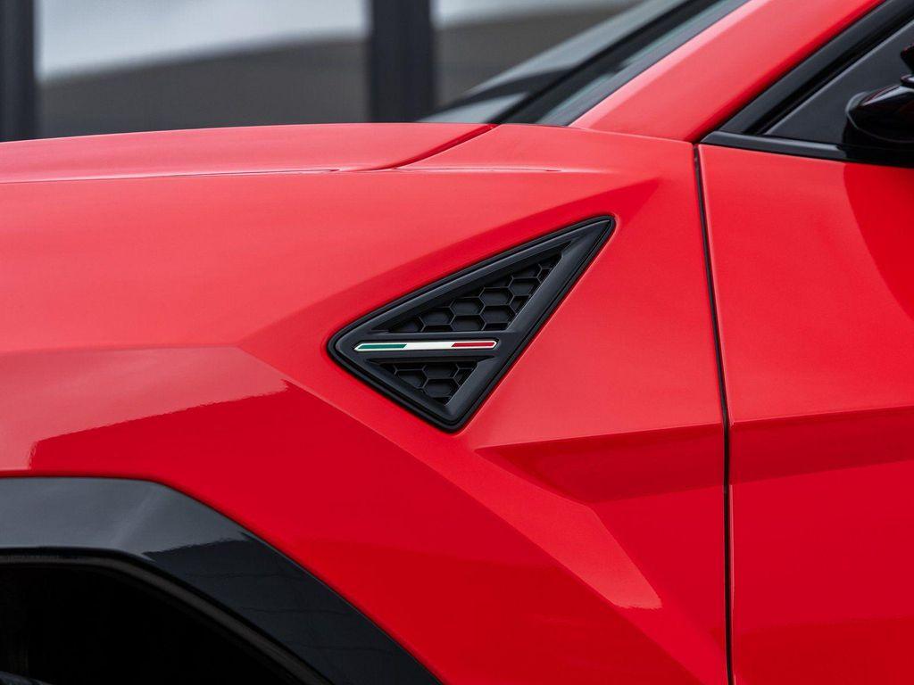 used 2024 Lamborghini Urus car, priced at $269,998