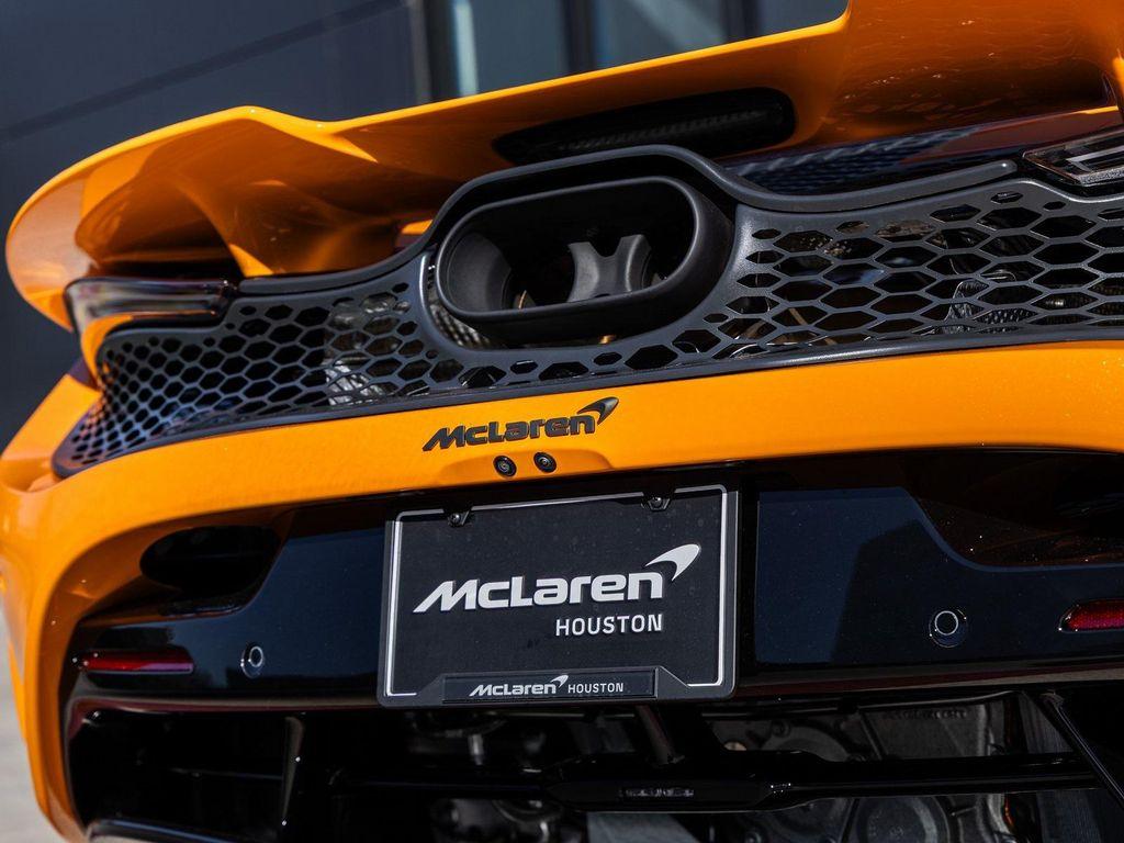 new 2026 McLaren 750S car, priced at $455,250