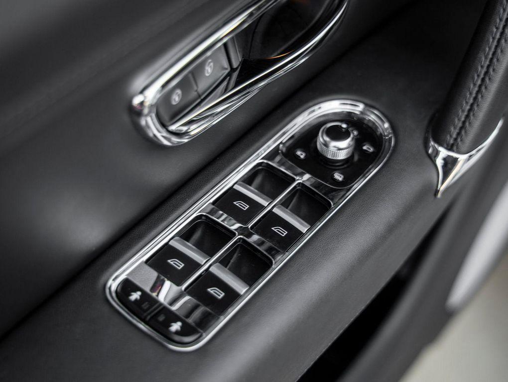 used 2020 Bentley Bentayga car, priced at $94,998