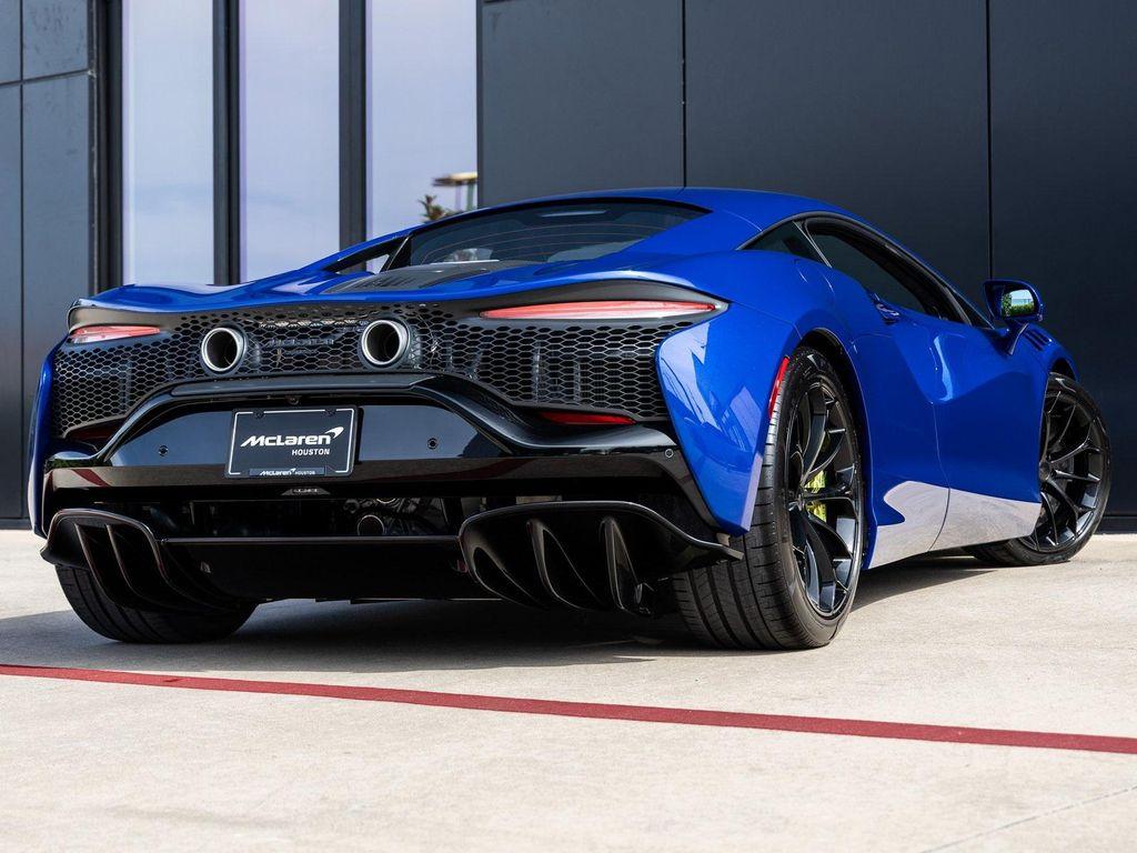 new 2026 McLaren Artura car, priced at $291,200