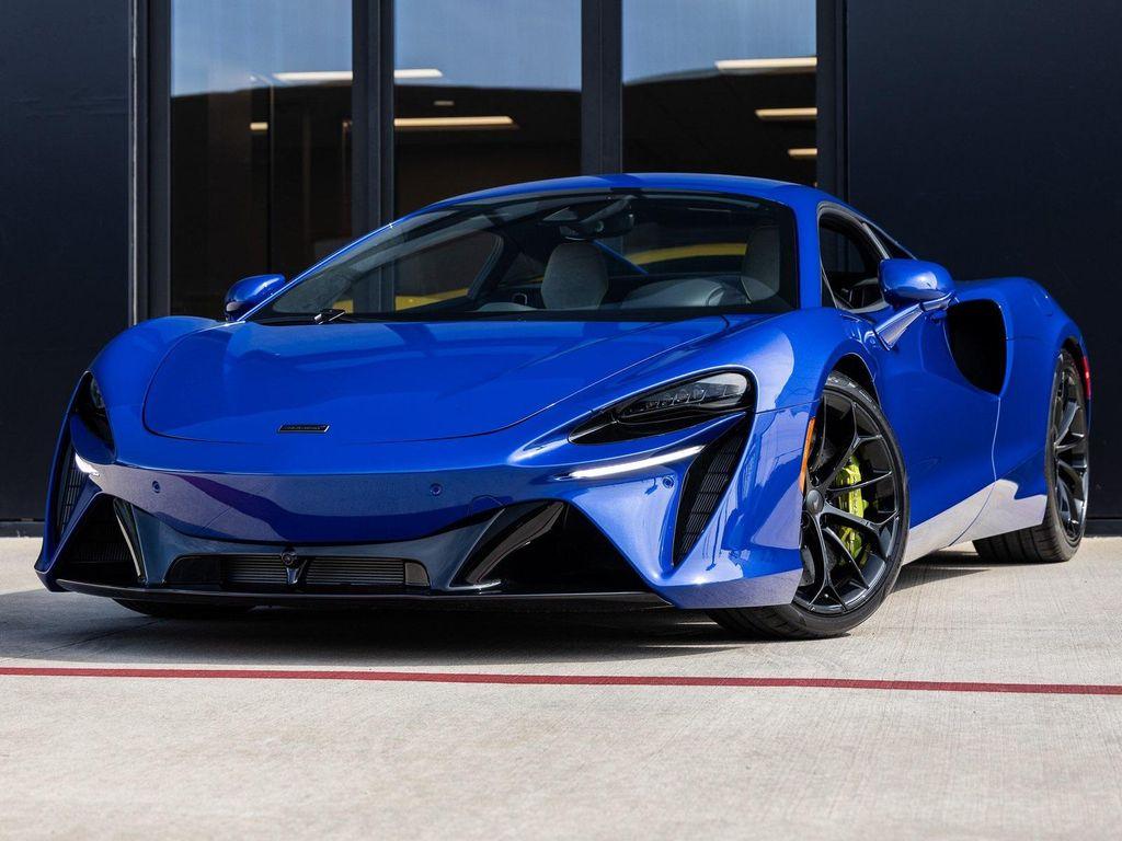 new 2026 McLaren Artura car, priced at $291,200