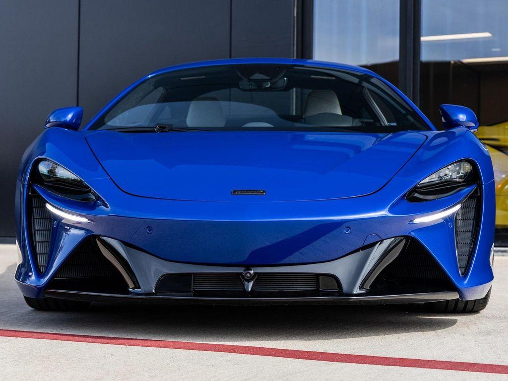 new 2026 McLaren Artura car, priced at $291,200
