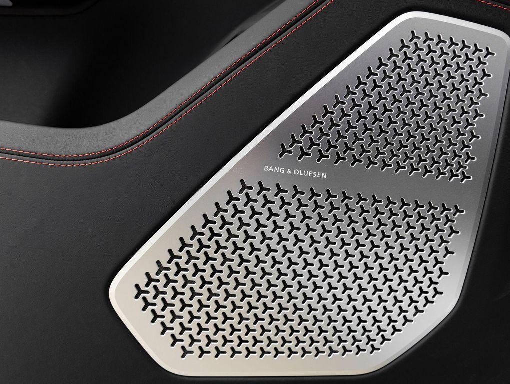 used 2020 Lamborghini Urus car, priced at $189,998