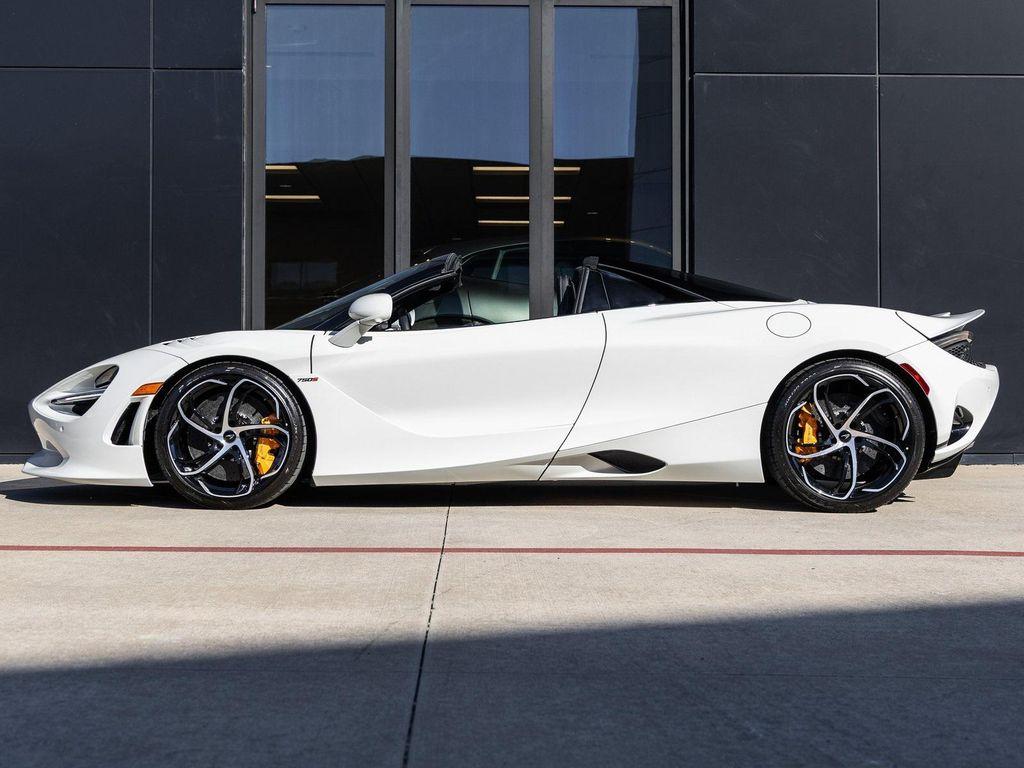 new 2026 McLaren 750S car, priced at $436,330