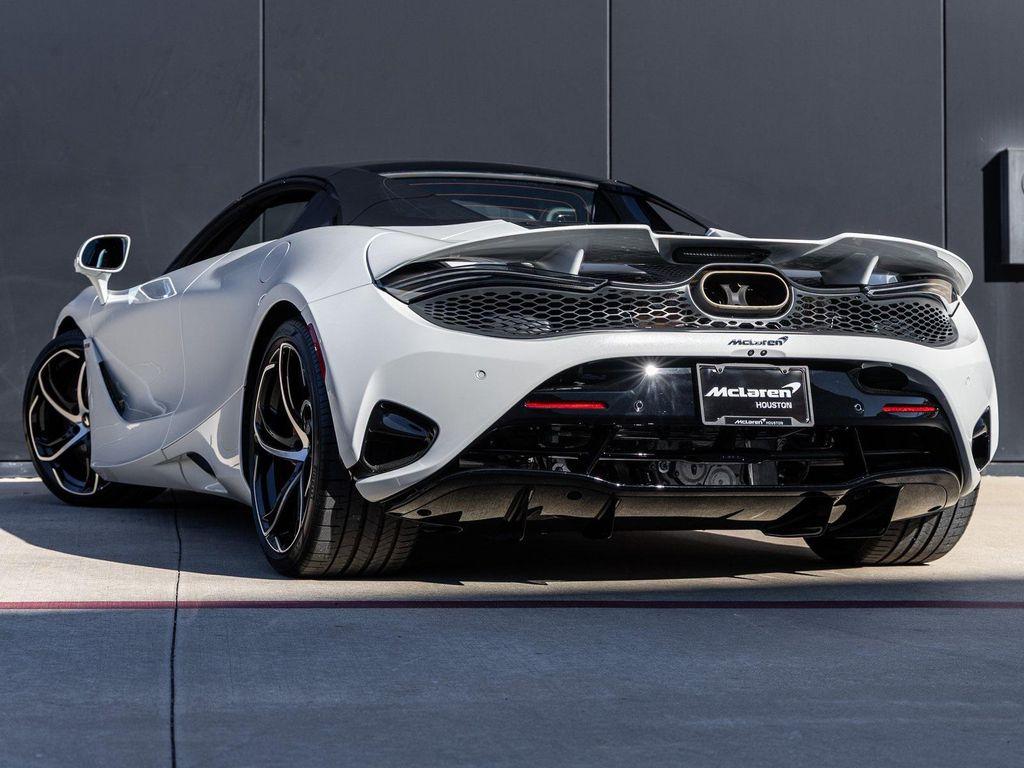 new 2026 McLaren 750S car, priced at $436,330
