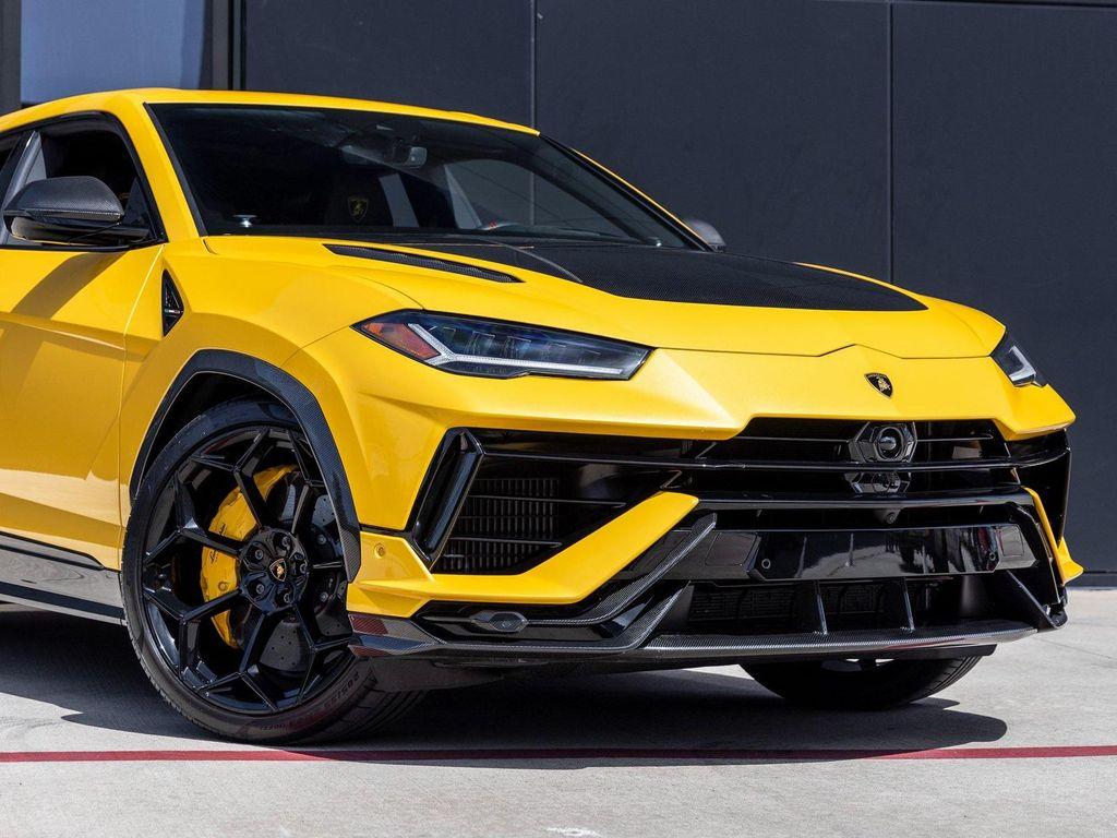 used 2024 Lamborghini Urus car, priced at $314,998