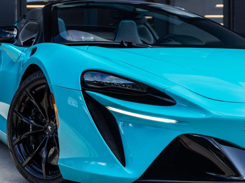 used 2025 McLaren Artura car, priced at $244,998