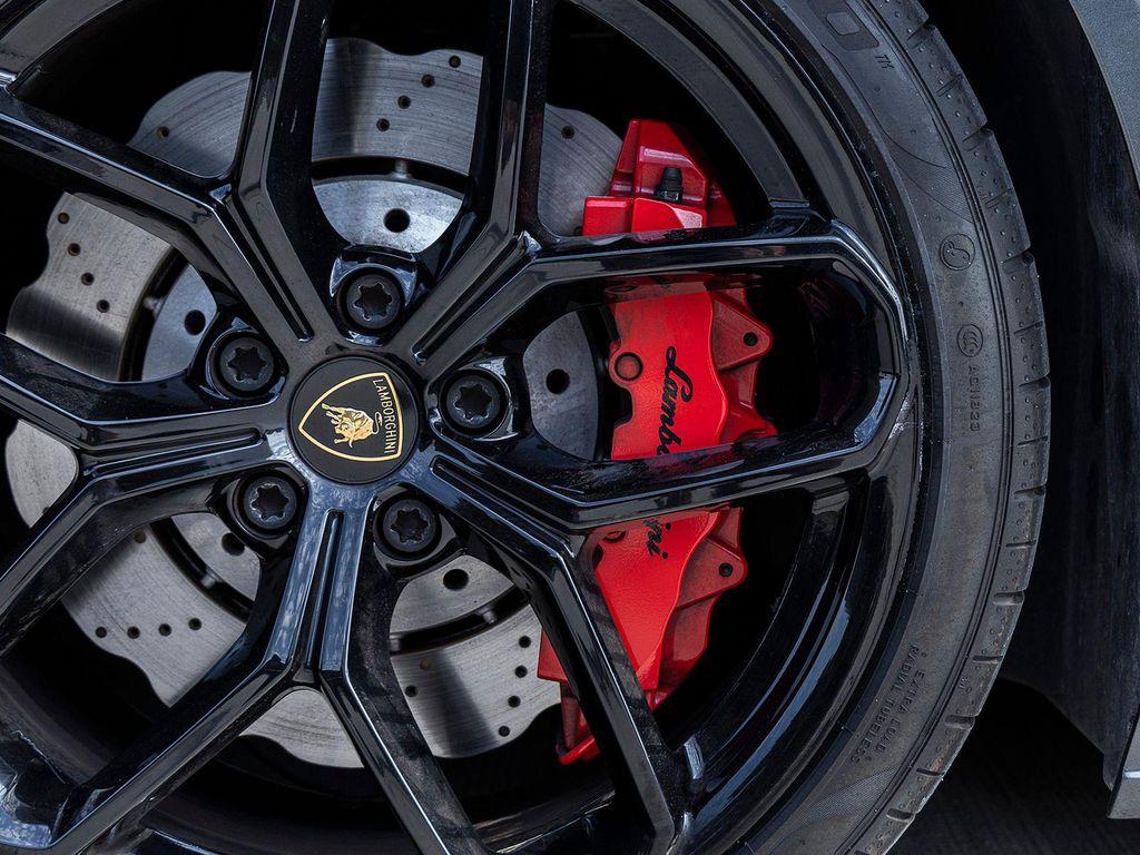 used 2019 Lamborghini Huracan car, priced at $234,998