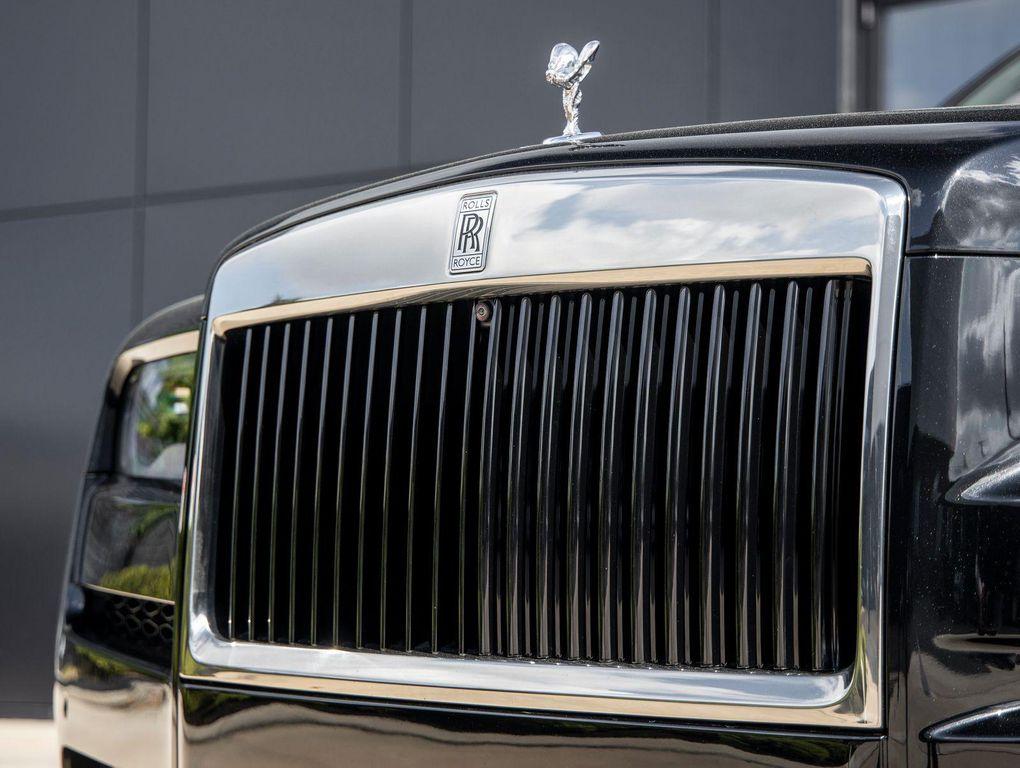 used 2023 Rolls-Royce Cullinan car, priced at $309,998