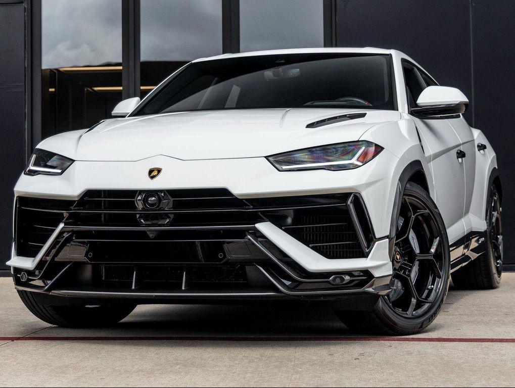 used 2024 Lamborghini Urus car, priced at $304,998