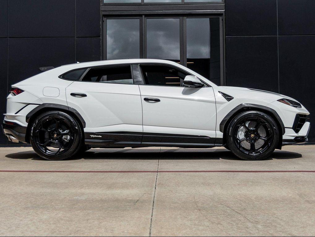 used 2024 Lamborghini Urus car, priced at $304,998